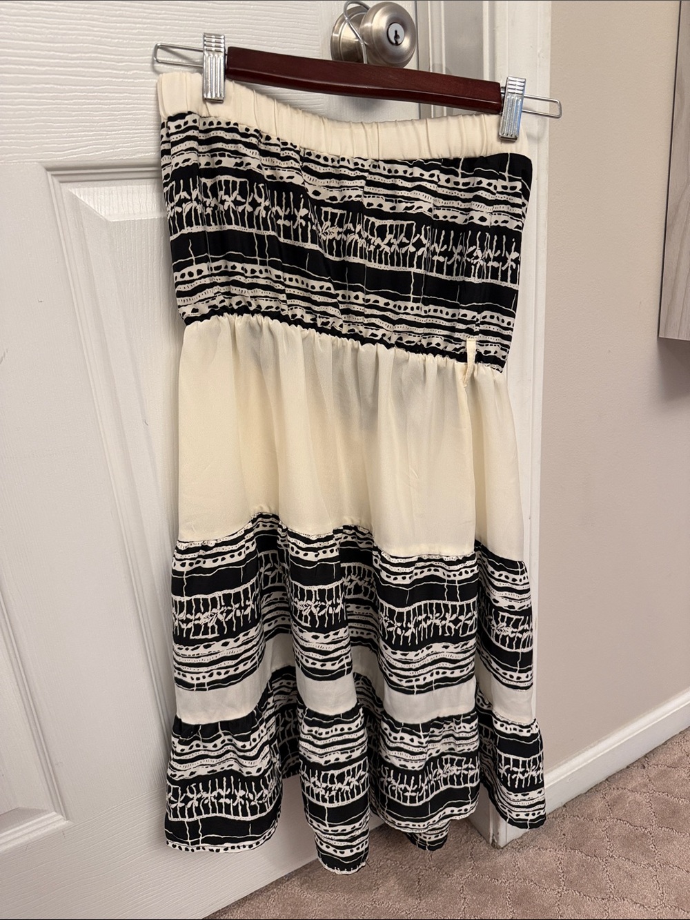 Cream and Black Tiered Printed dress